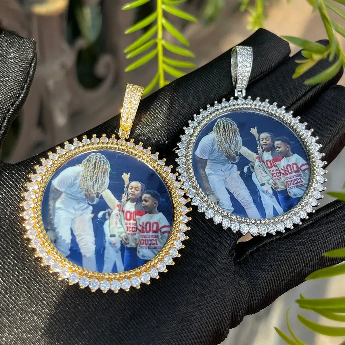 Round Tennis Rope Edges Custom Photo Picture Pendant Necklace - Personalized Jewelry - CaratixJewelry
